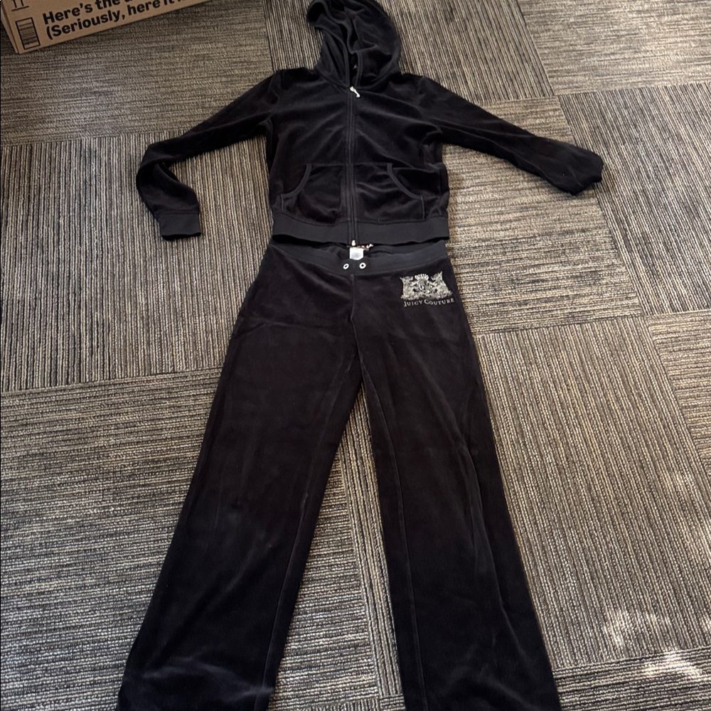 Juicy Couture velvet tracksuit.  Top is size medium and pants are size small.